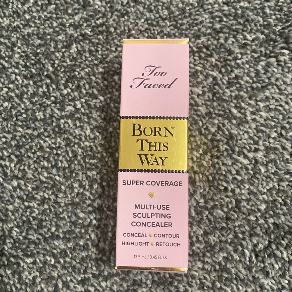 Too faced born this way multi-use sculpting concealer